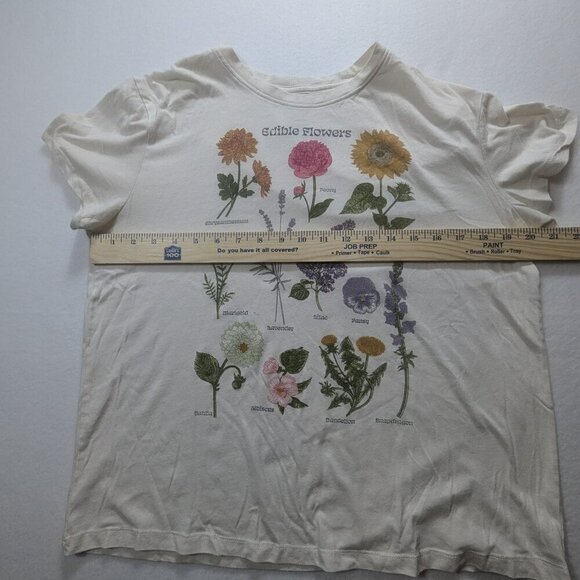 White "Edible Flowers" Graphic Tee Size XL - Picture 4 of 5